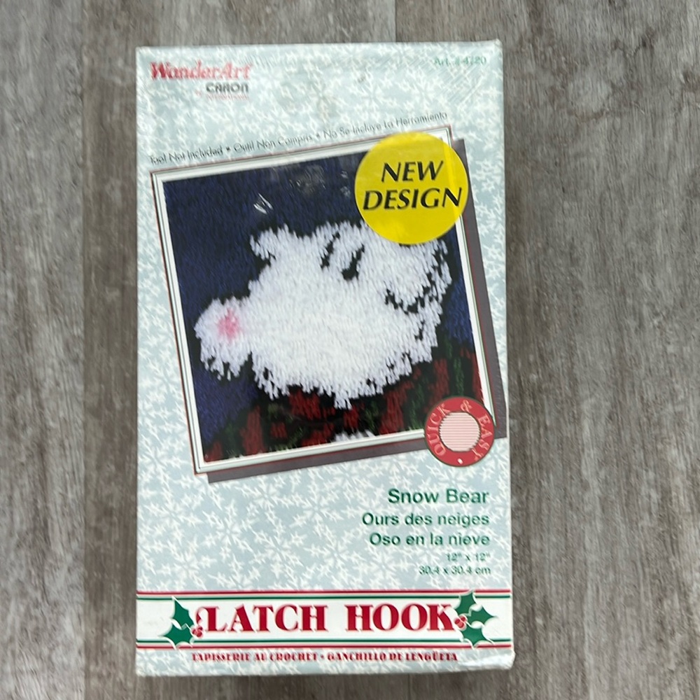 NWT Wonder Art latch hook kit